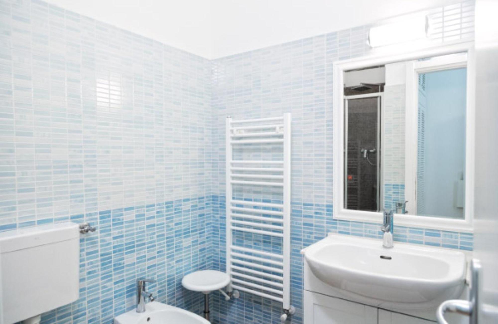 Bed And Breakfast Bagno Venezia Marina di Carrara Kültér fotó