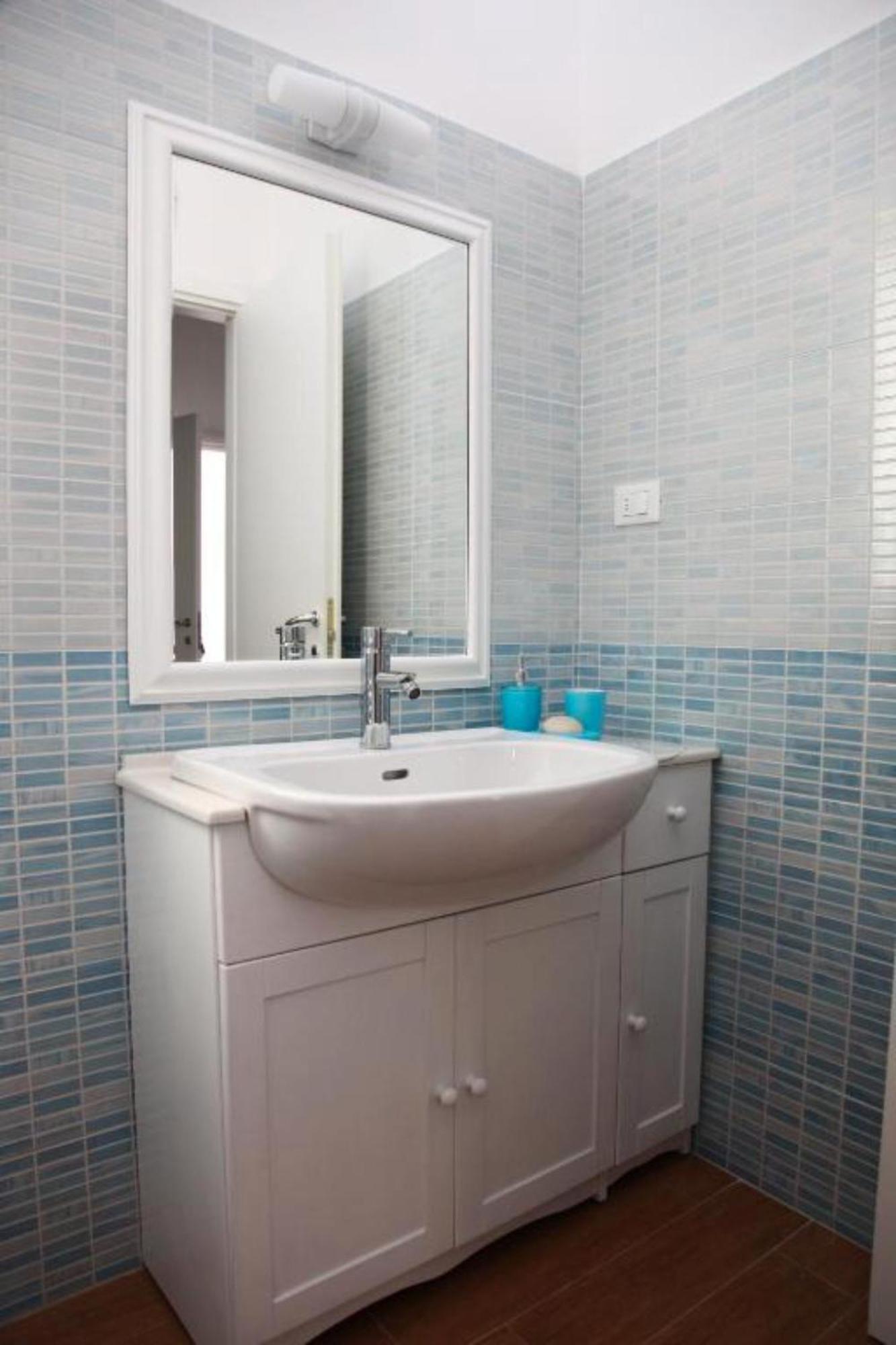 Bed And Breakfast Bagno Venezia Marina di Carrara Kültér fotó